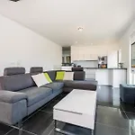Prázdninový dům Three-bedroom In *