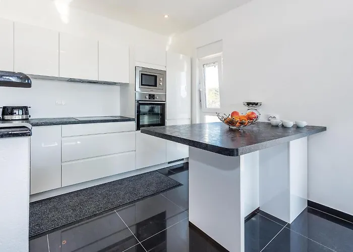 펜션 Three-bedroom In