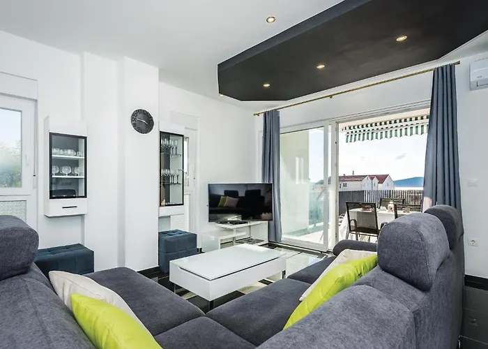 펜션 Three-bedroom In